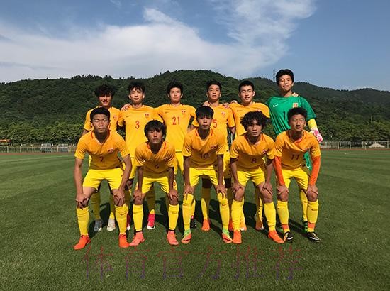U17国家男足集训队红黄蓝三队举行内部选拔赛 U17国家男足集训队红黄蓝三队举行内部选拔赛